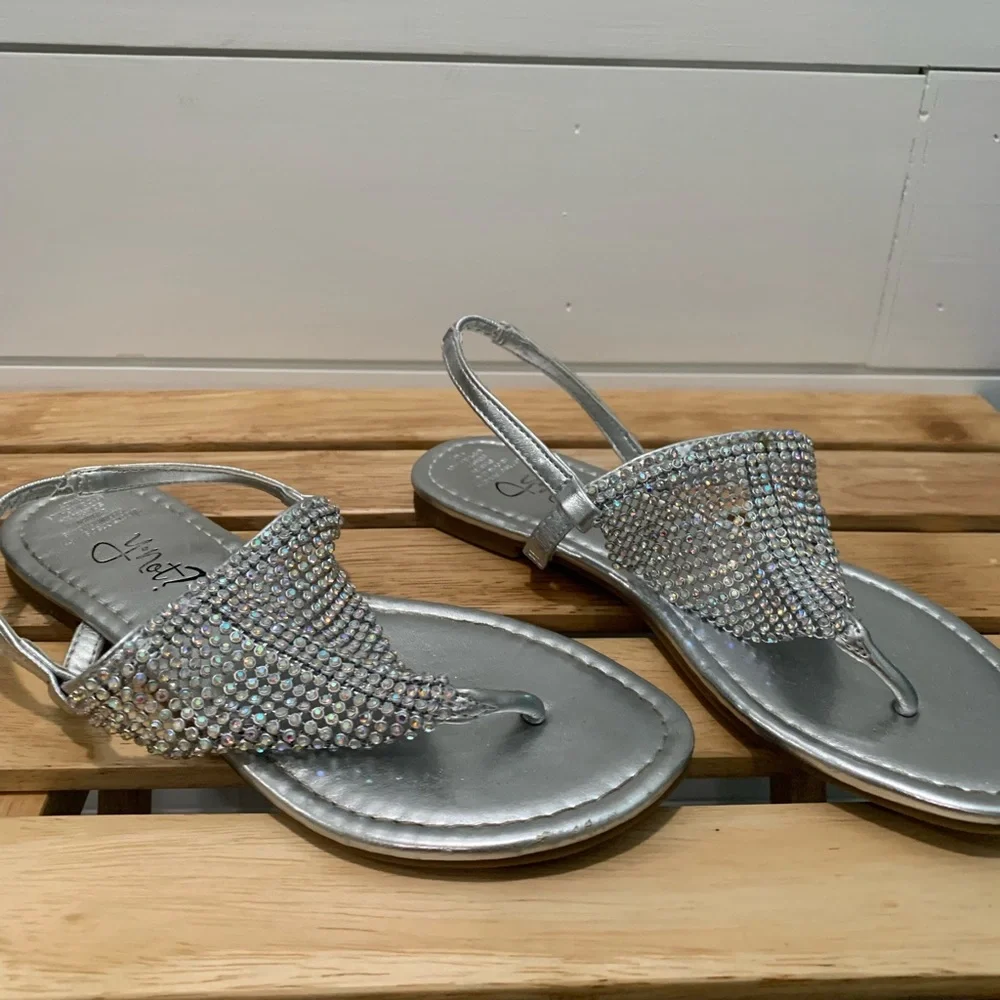 Silver sandals with fun jewel embellishment. - Picture 2 of 6